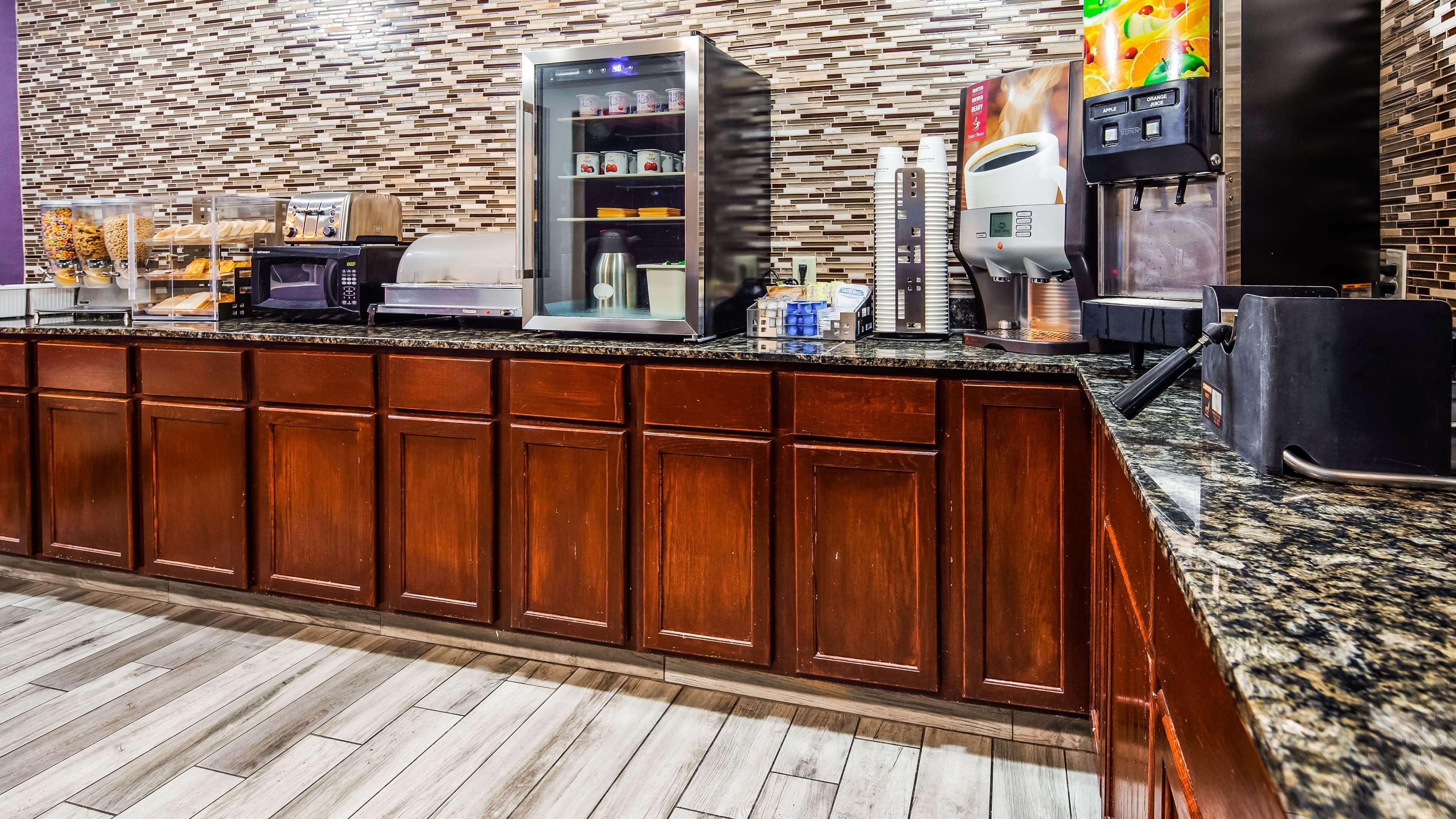 Surestay Plus Hotel By Best Western Kearney Exterior foto